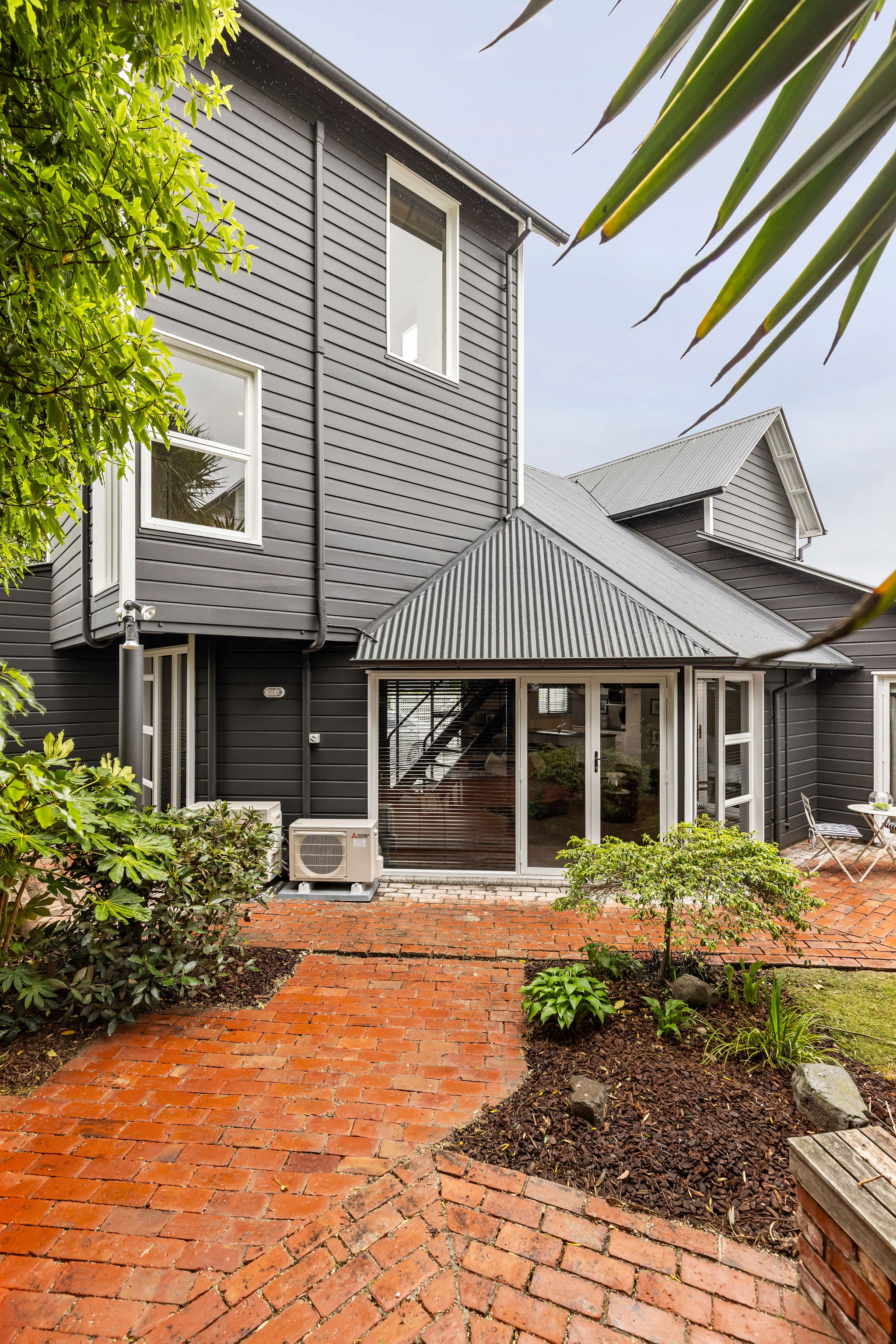 Standalone, Central and Architectural property photo 2