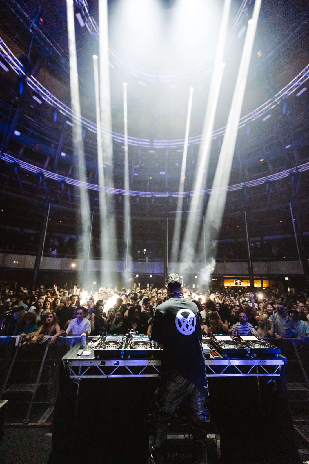 Adriatique Open to Close at Roundhouse 