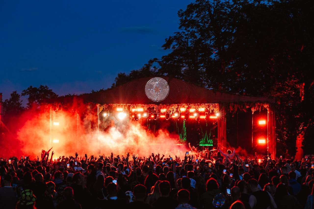 Labyrinth Open Air at Tofte Manor: Adriatique, BLOND:ISH, Âme & Jimi Jules