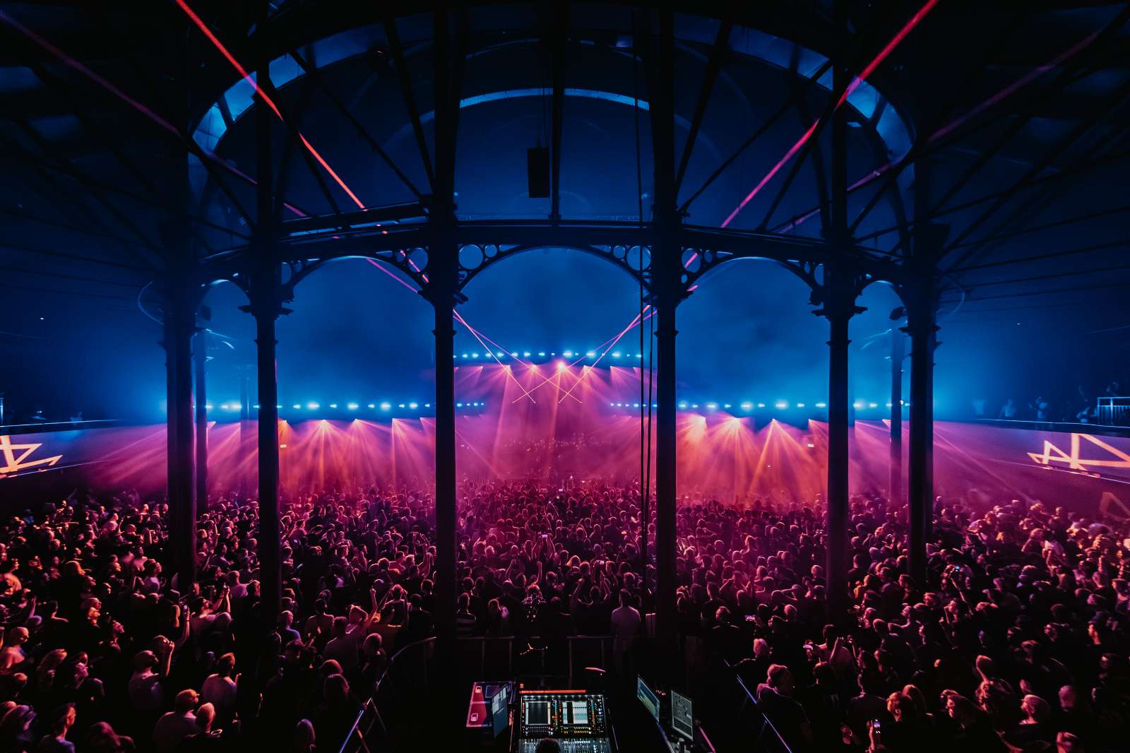 Sasha & John Digweed at Roundhouse