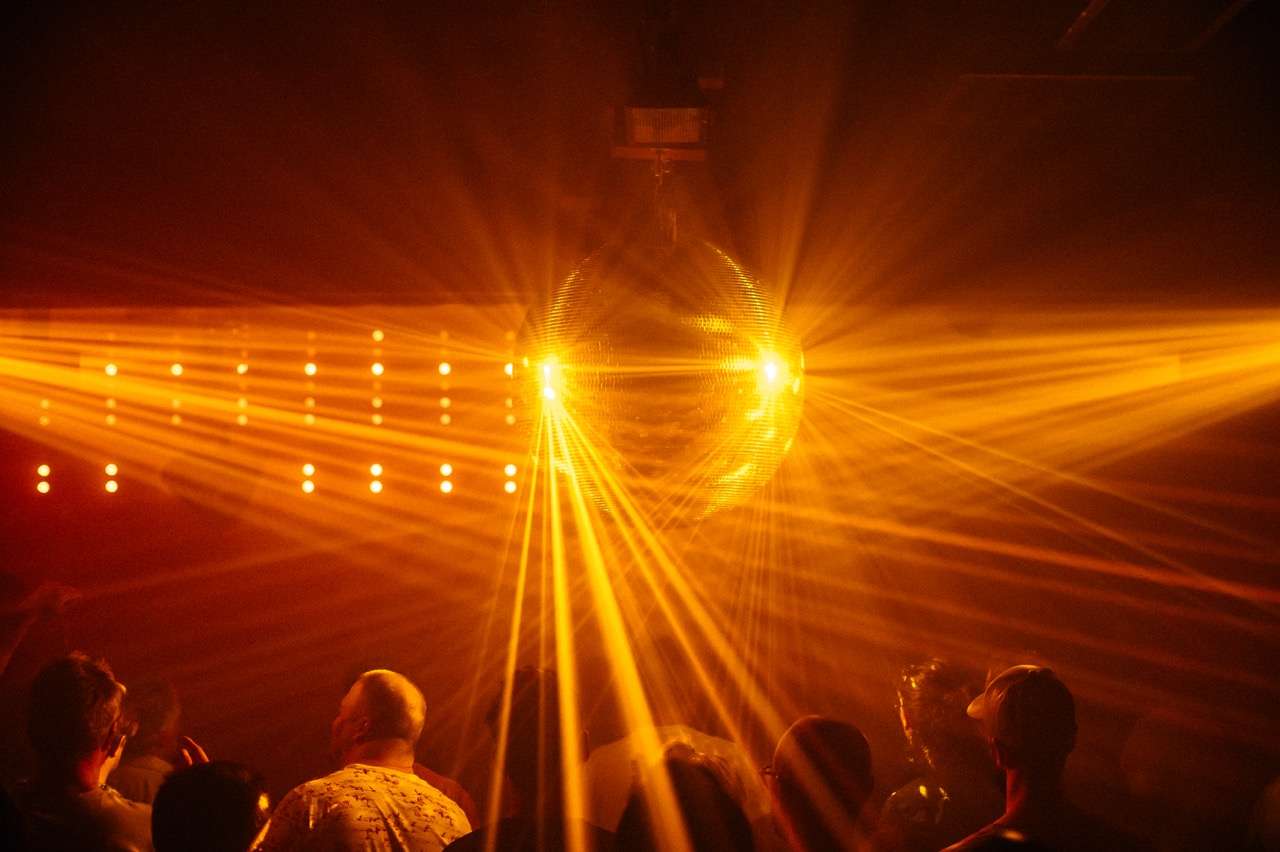 Sasha extended set & Nick Castle