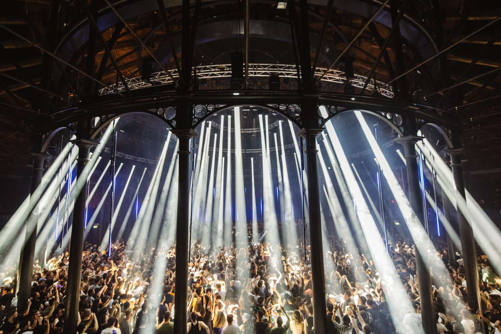 Adriatique Open to Close at Roundhouse 