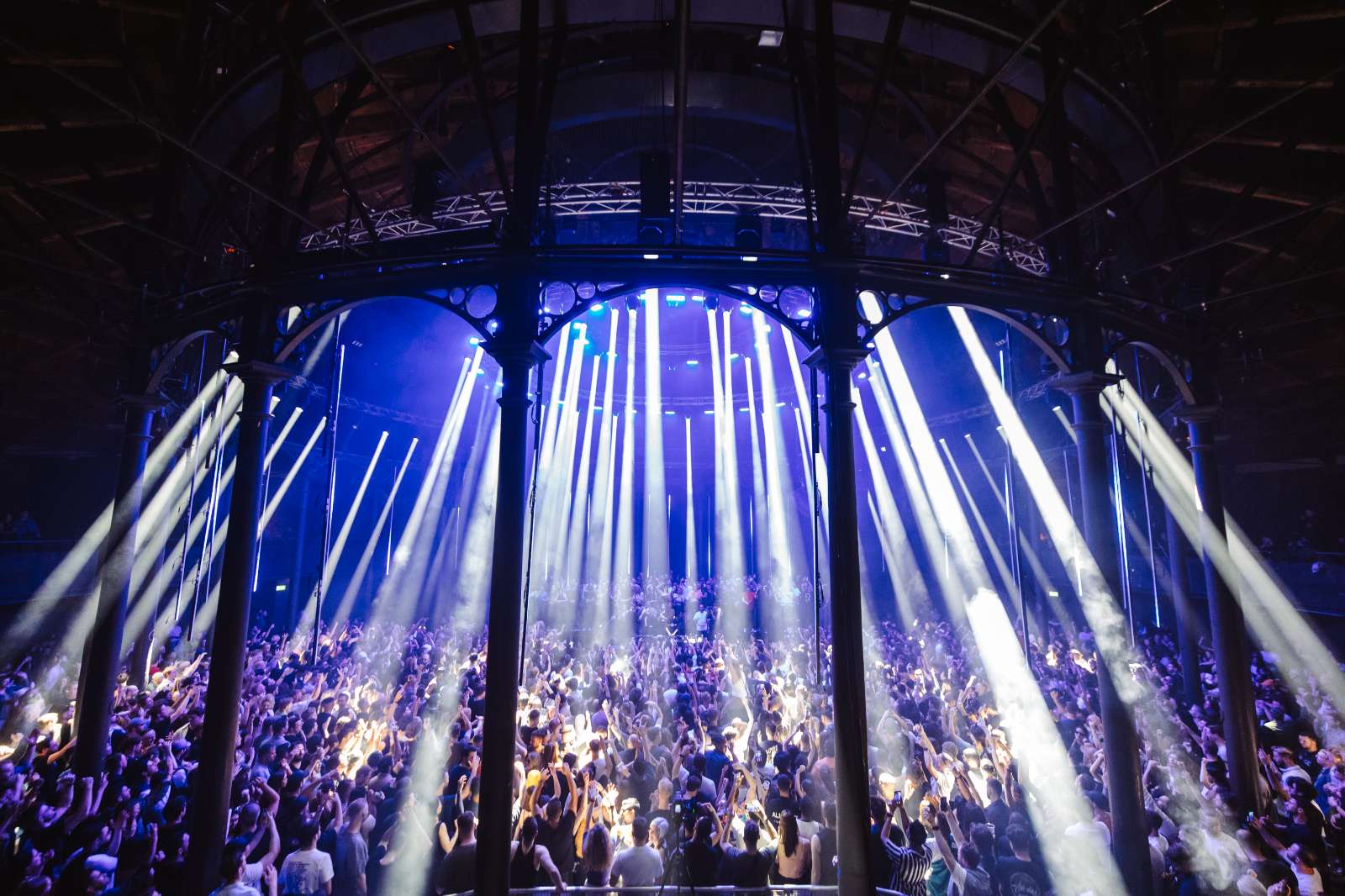 Adriatique Open to Close at Roundhouse 