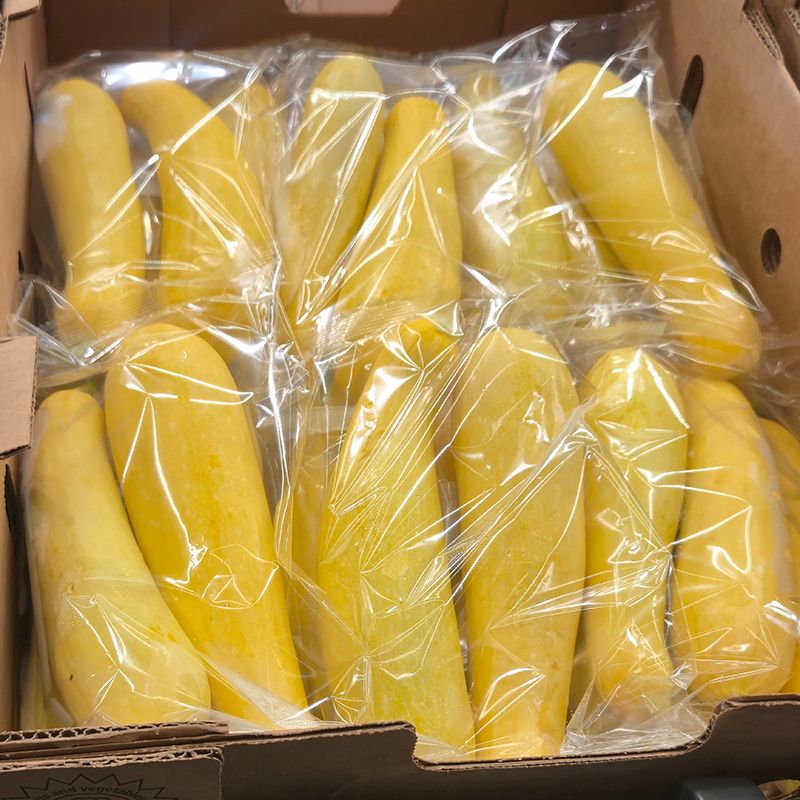 freshire farms yellow squash