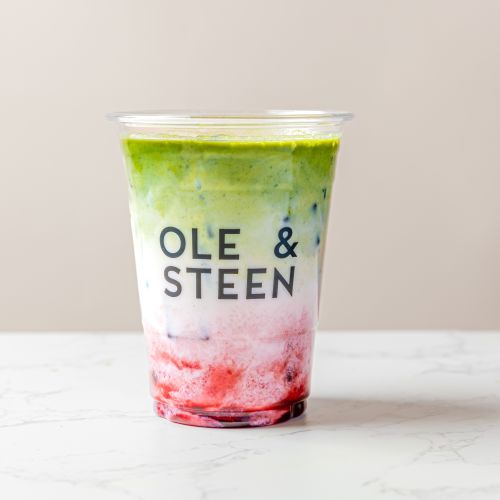 Iced Oat Ber­ry Mat­cha