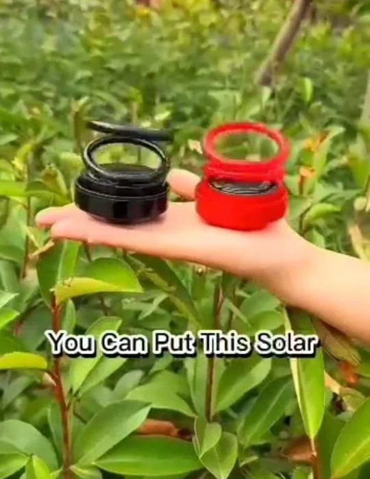 Rotating solar car perfume
