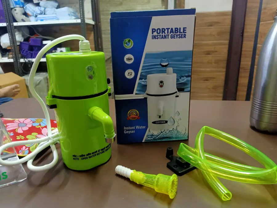 kitchen instantwater heater