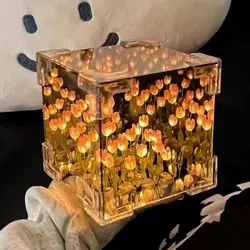 Tulip lamp