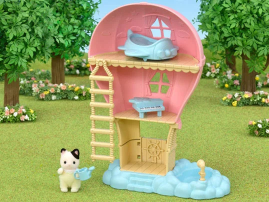 Sylvanian Families - Baby Ballon Legehus med figur
