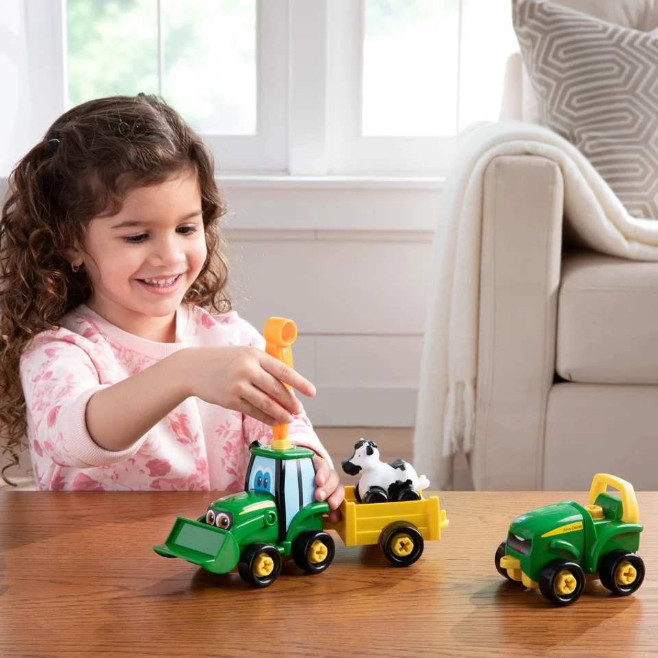 John Deere - Build-a-Buddy Johnny