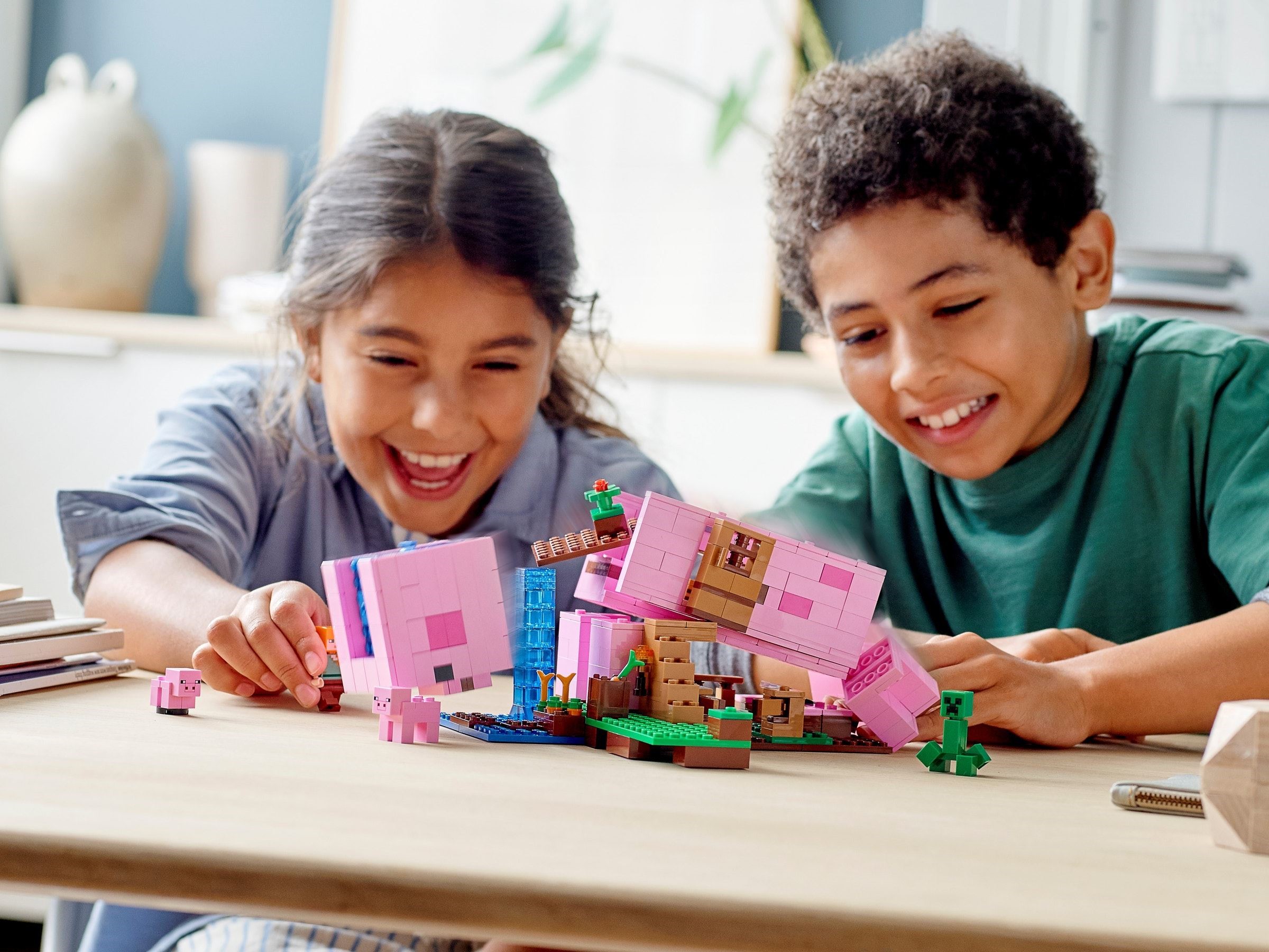 LEGO Minecraft - Grisehuset (21170)