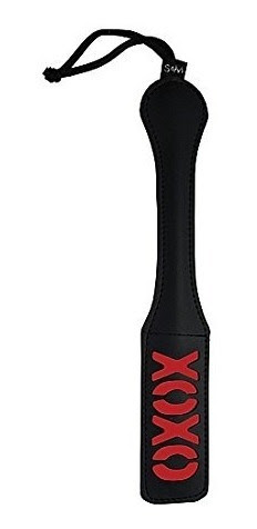 Imagen del producto Látigo Azote XOXO Bondage Fetiche Cuero Sintético en color Negro XOXO
