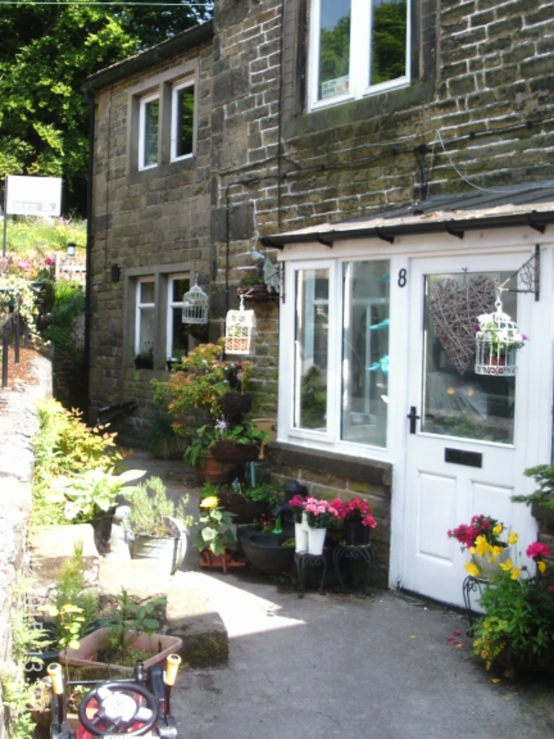 3 Bed 2 acre Smallholding Lancashire  - ListingImage 2