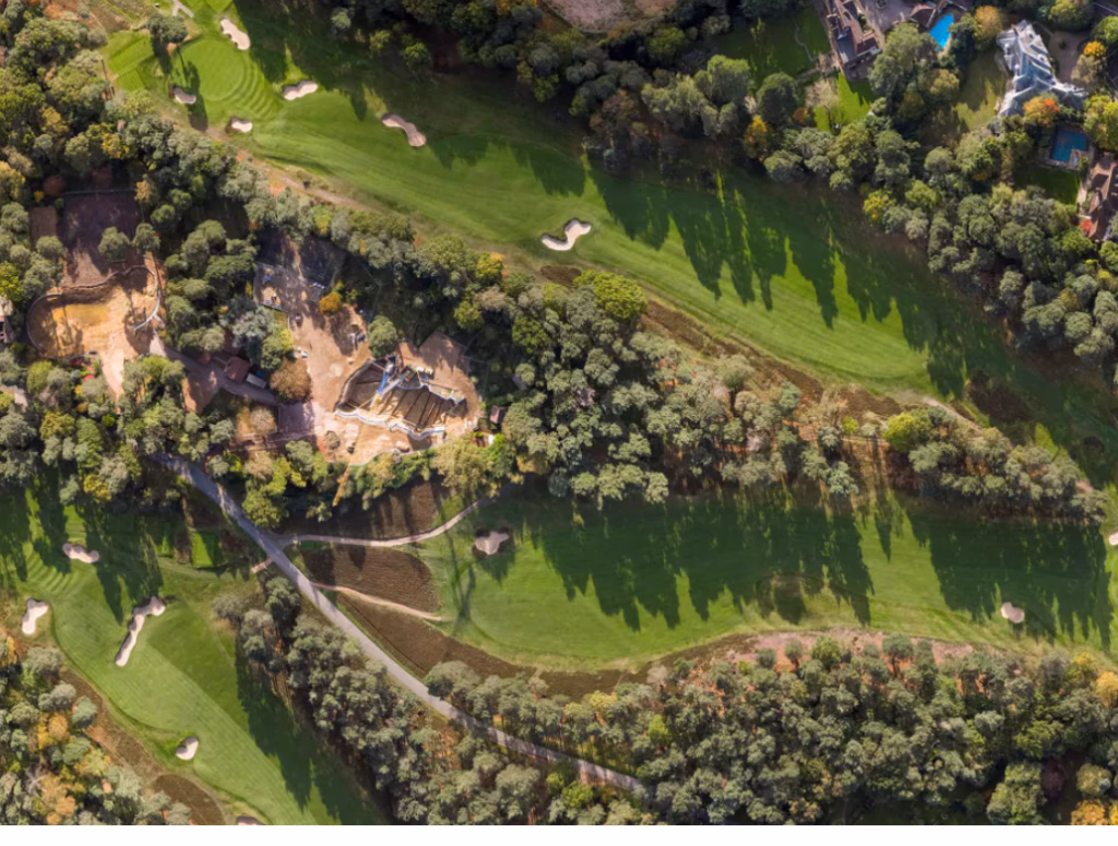 Plot for sale - Image 1