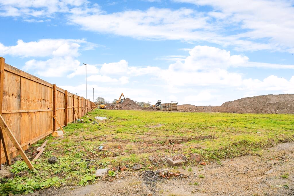 Land for sale - Image 5