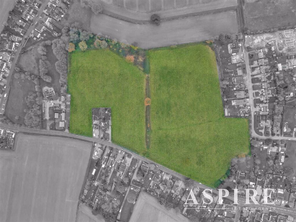 Plot for sale - Image 2