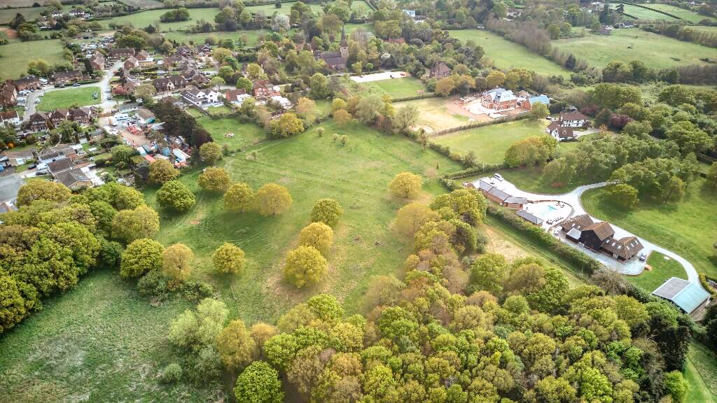 Land for sale - Image 3