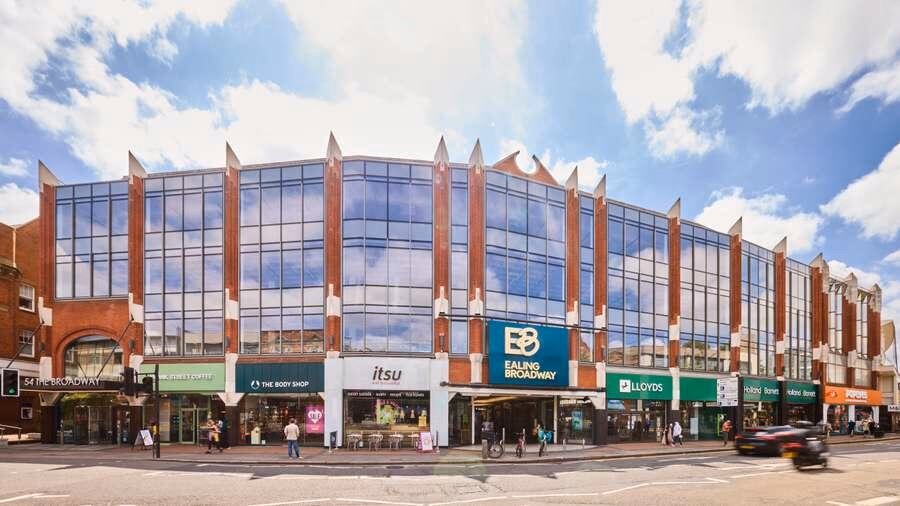 Land for sale - Image 2