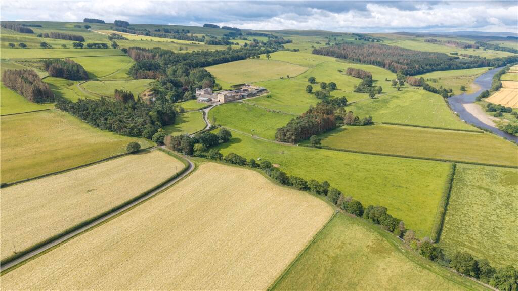 Land for sale - Image 1