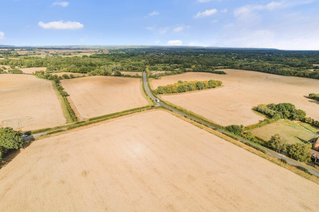 Land for sale - Image 4