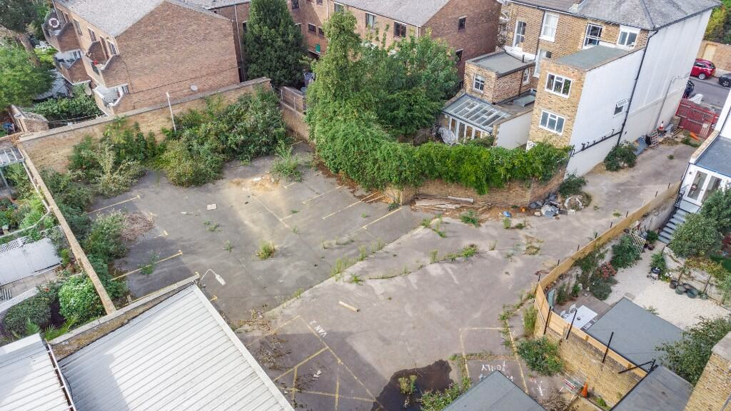 Land for sale - Image 5