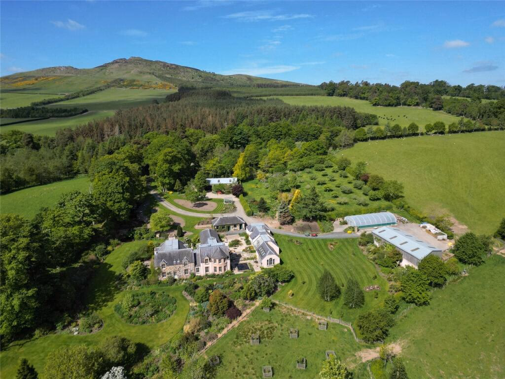 Land for sale - Image 1