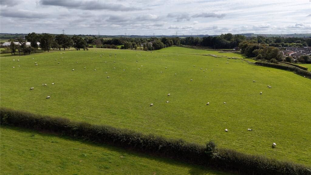 Land for sale - Image 4