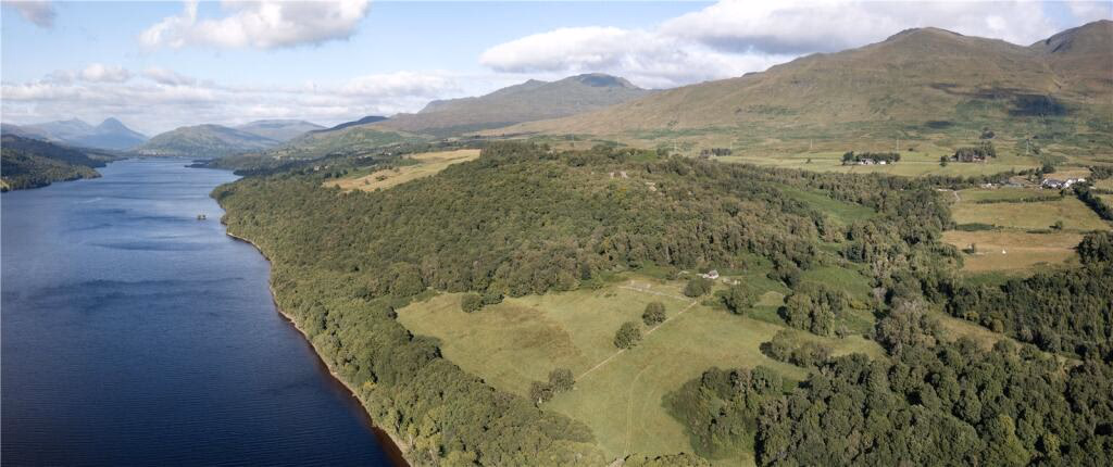 Land for sale - Image 1