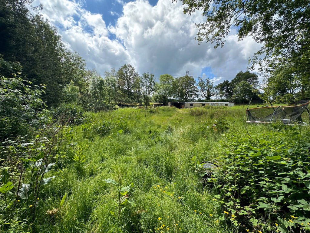 Land for sale - Image 4