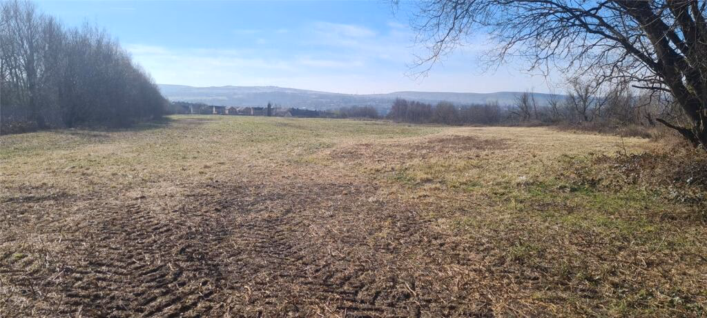 Land for sale - Image 4