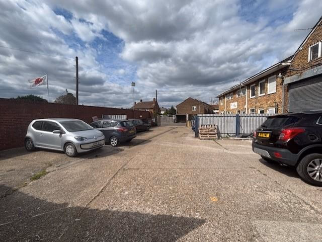 Land for sale - Image 5