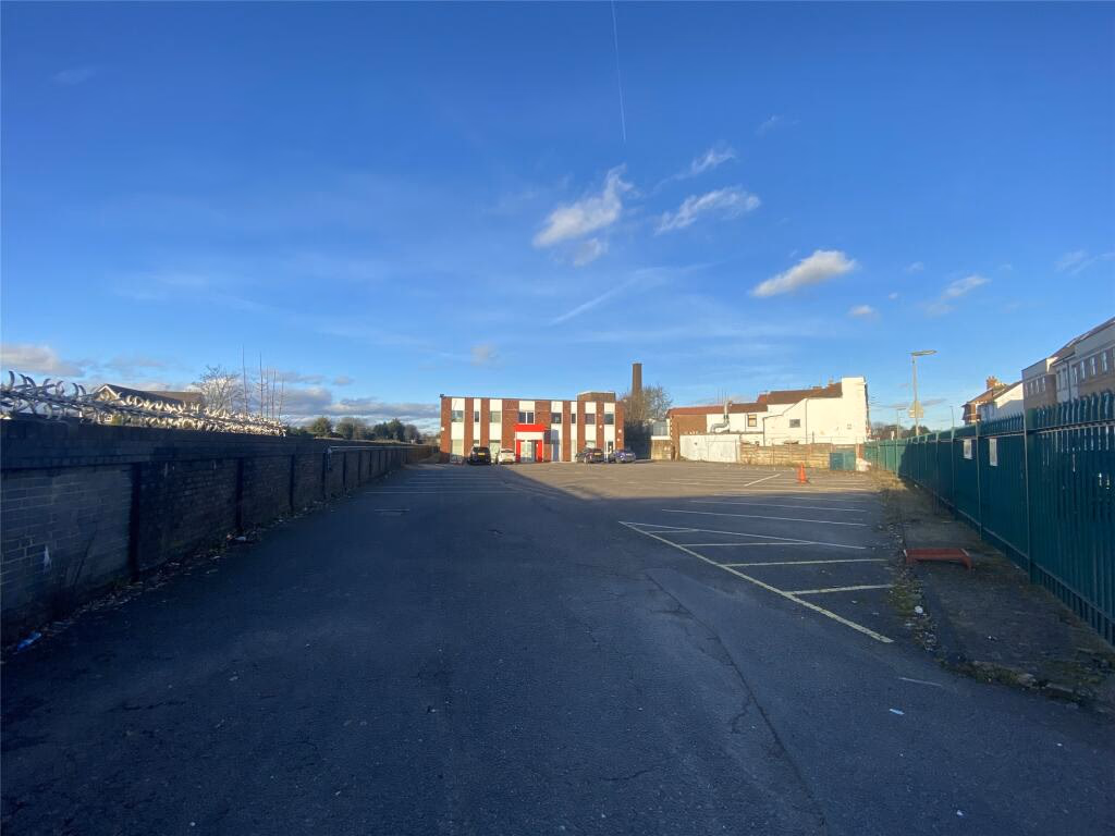 Plot for sale - Image 3