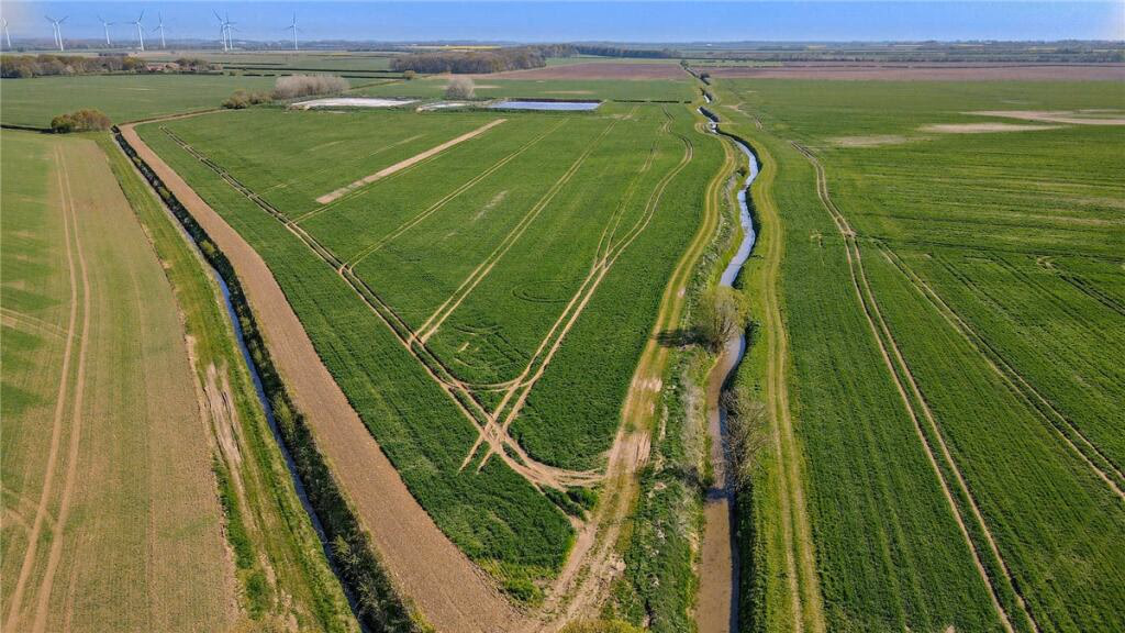 Land for sale - Image 4