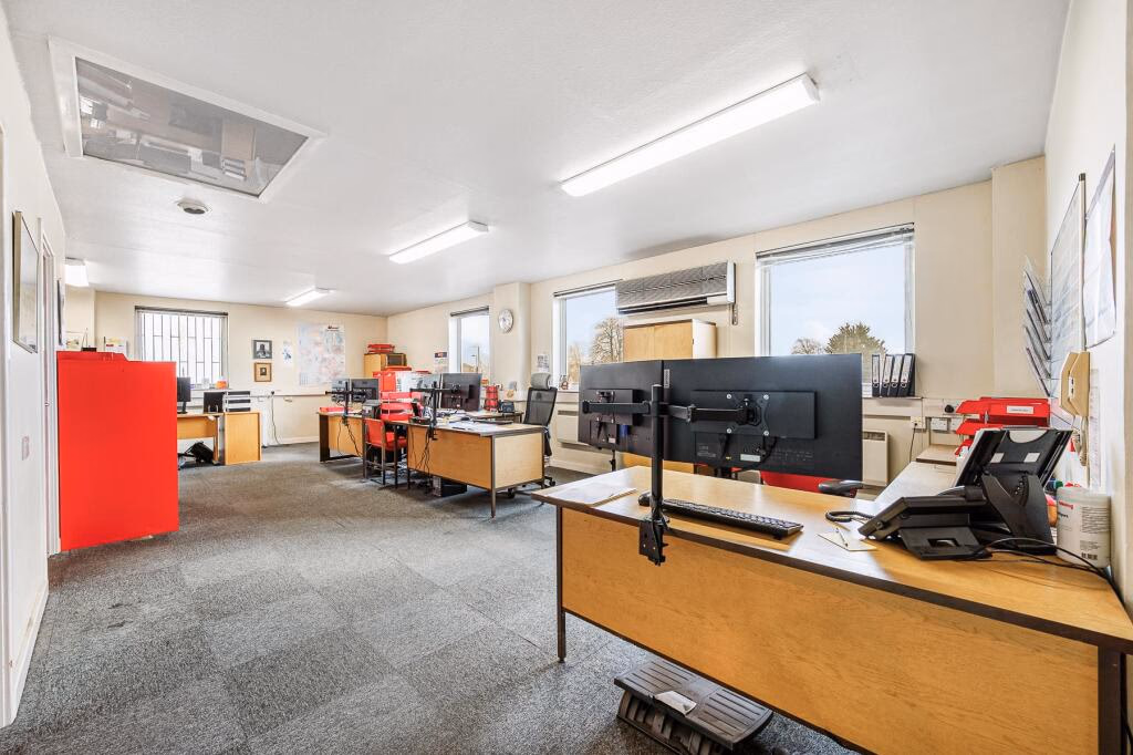 Land for sale - Image 3