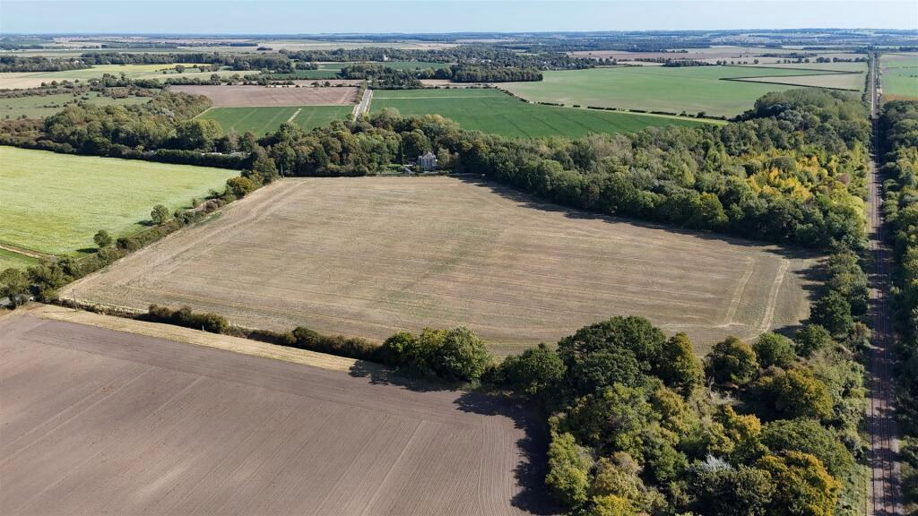 Land for sale - Image 3