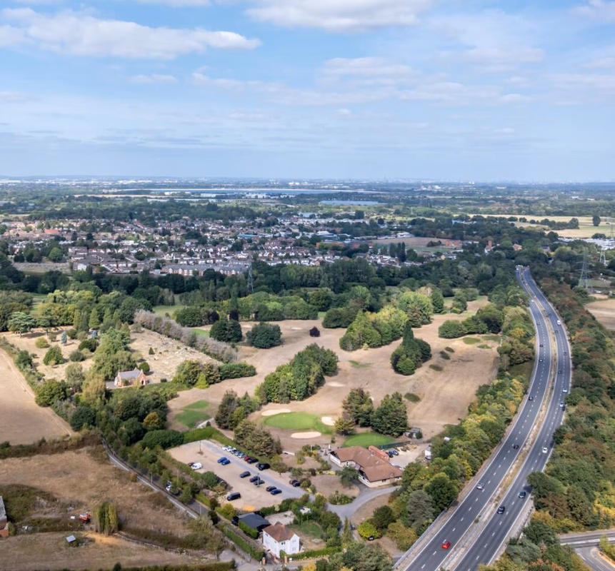 Land for sale - Image 2