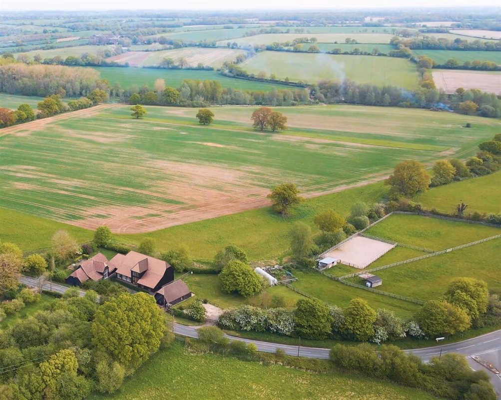 Plot for sale - Image 1