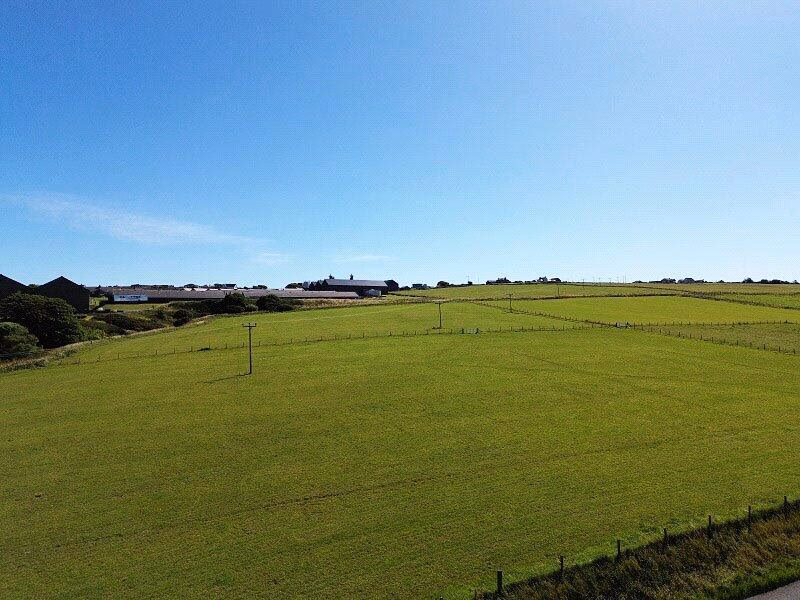 Land for sale - Image 2