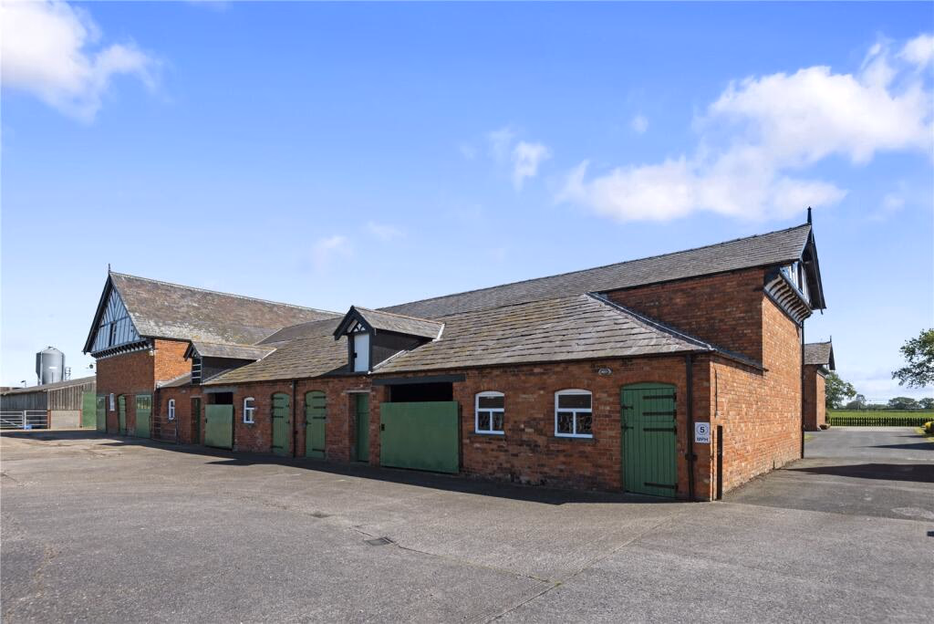 Plot for sale - Image 2