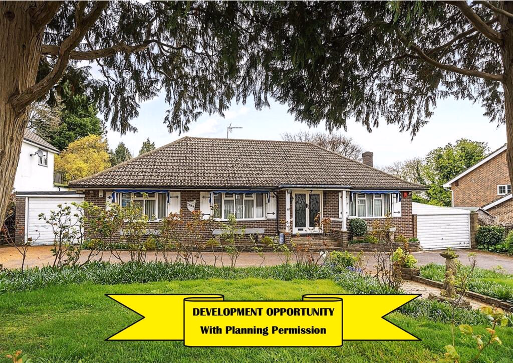 Plot for sale - Image 1