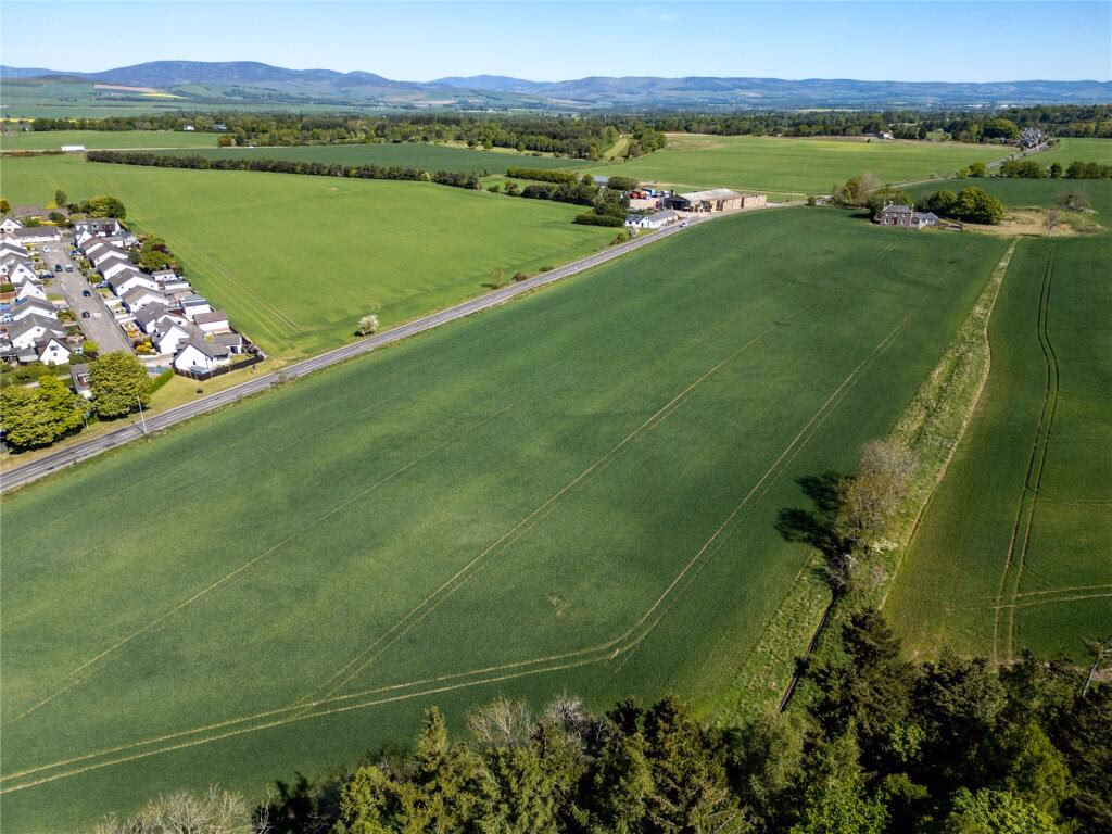 Land for sale - Image 3