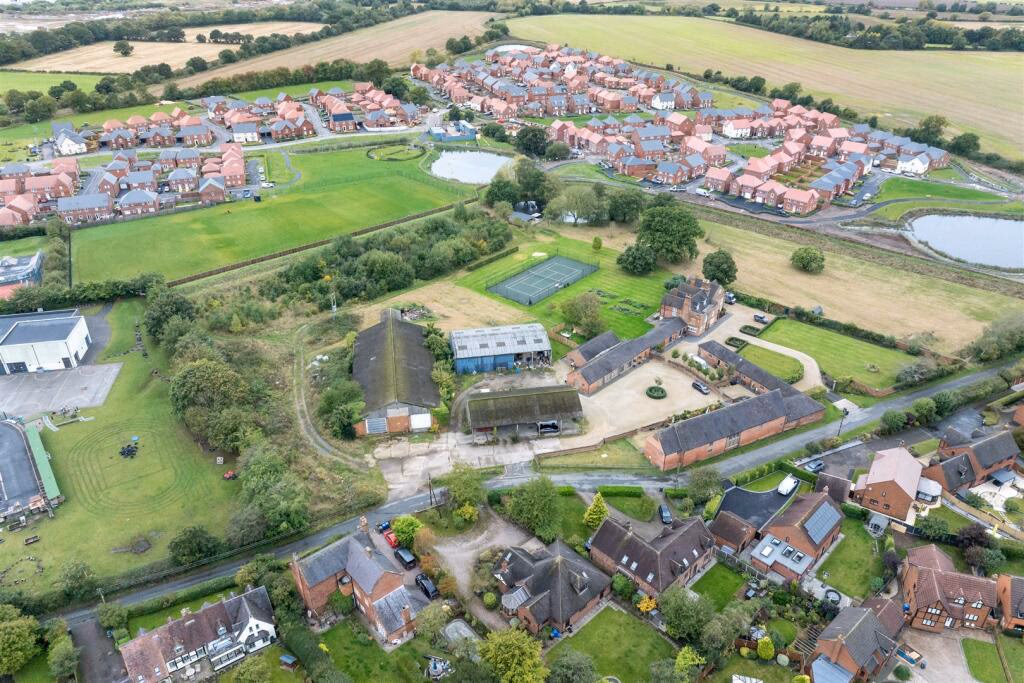 Land for sale - Image 3