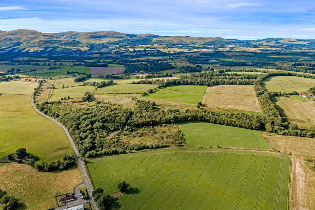 Land for sale - Image 4