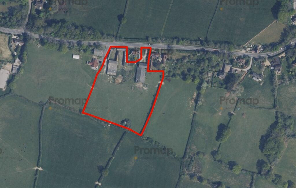 Land for sale - Image 1