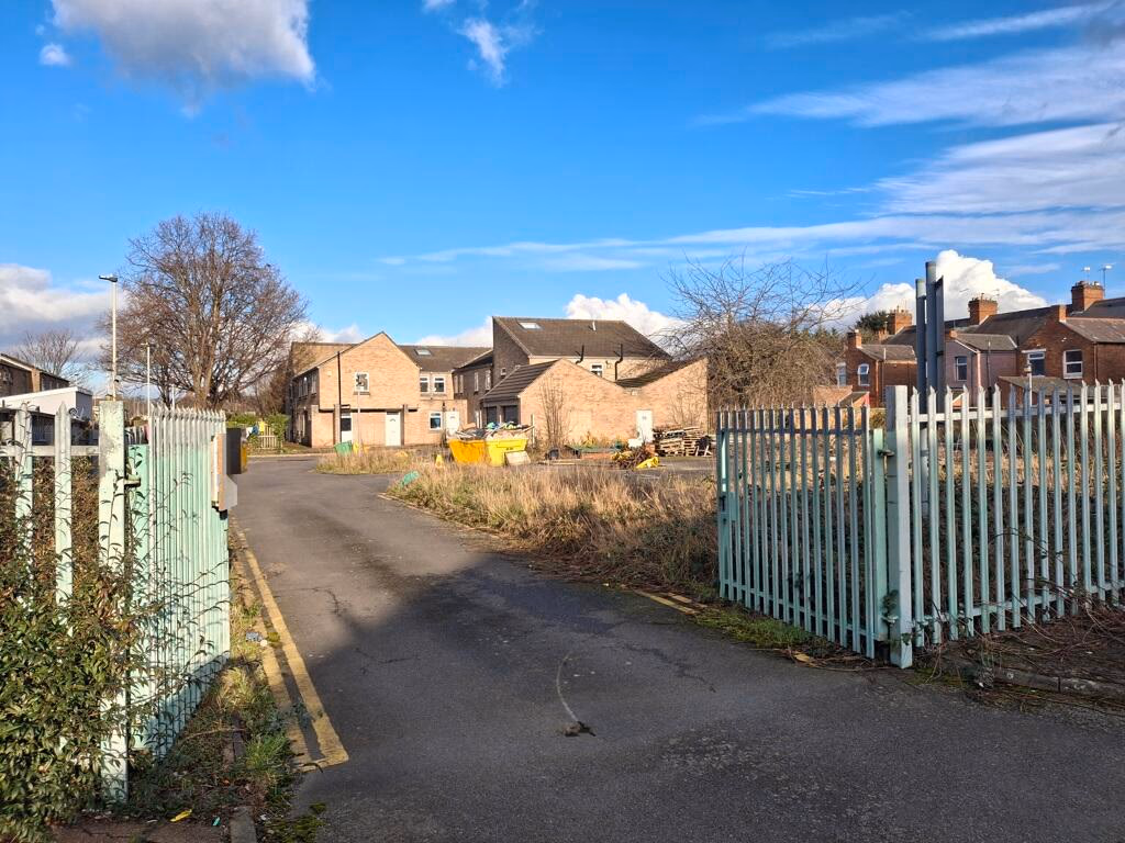 Land for sale - Image 4