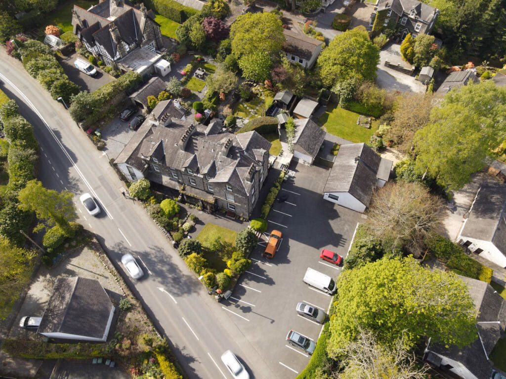 Land for sale - Image 1