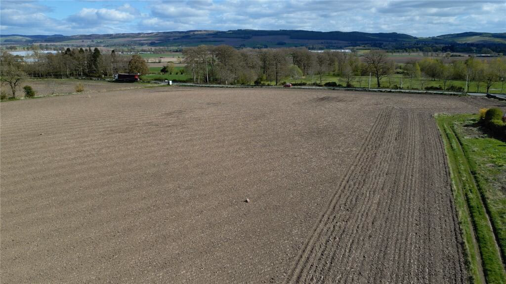 Land for sale - Image 4