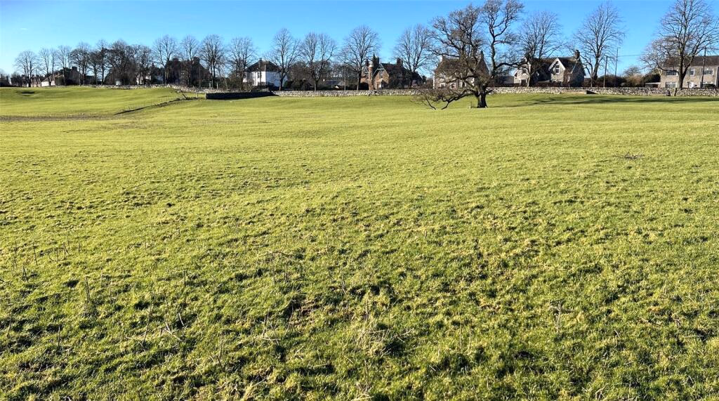 Land for sale - Image 4