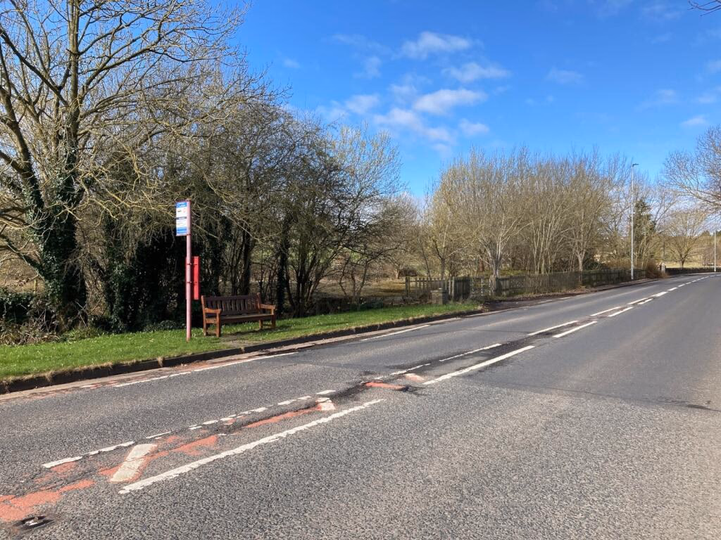 Land for sale - Image 1