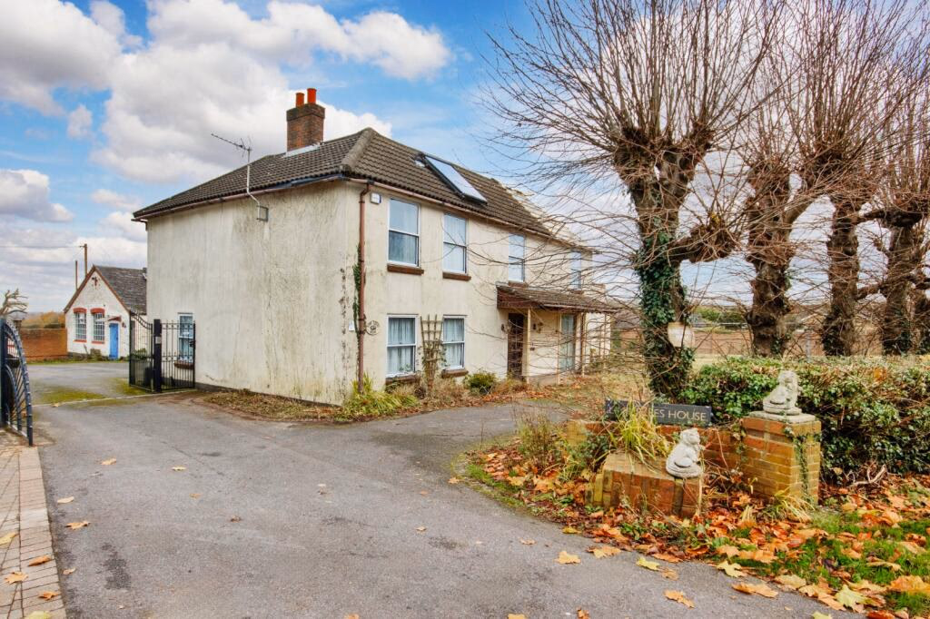 Land for sale - Image 2